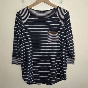 Stitch Fix Pink Clover | Haylee Front Pocket Raglan Striped Top Size Medium